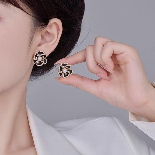 Three-Dimensional Camellia Earrings: Internet Celebrity, French Retro, Light Luxury